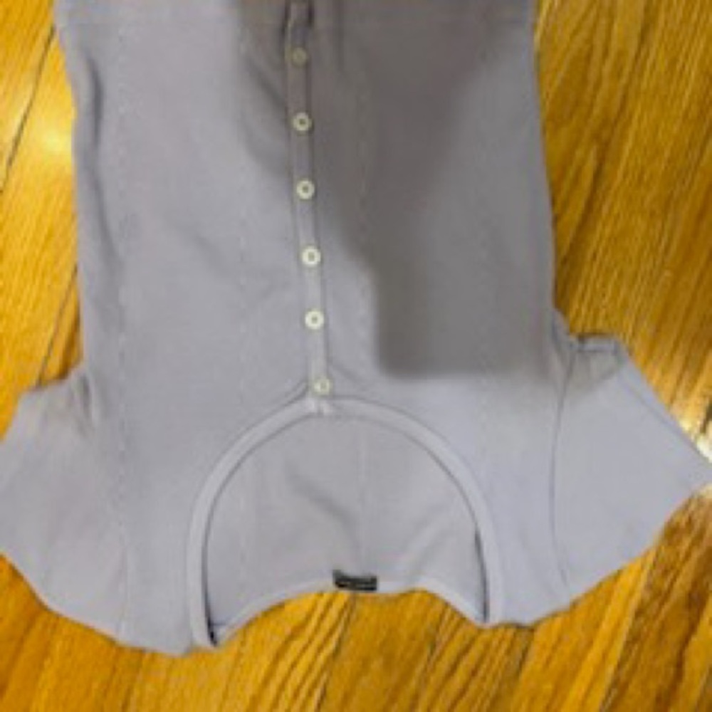 Brandy Melville Zelly Top